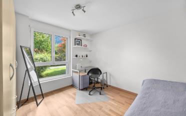 Apartment 4 rooms - image - 10