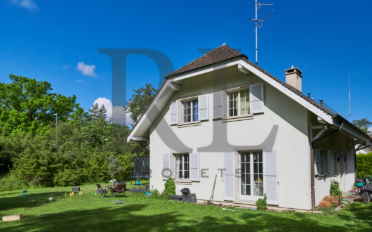 Maison 7 pièces - image - 2
