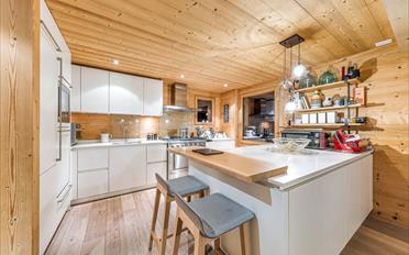Chalet 9.5 pièces - image - 12