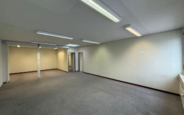Bureau - image - 8
