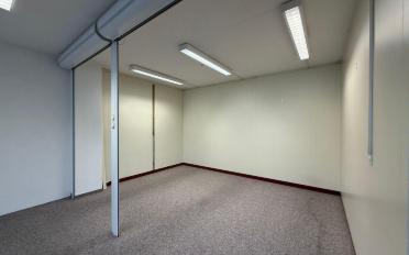 Bureau - image - 11