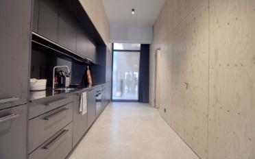 Studio - image - 16