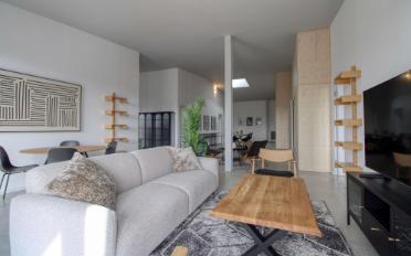 Studio - image - 15