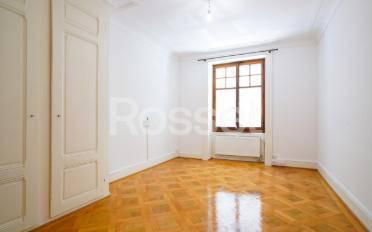 Bureau - image - 2