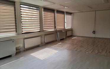 Office - image - 11