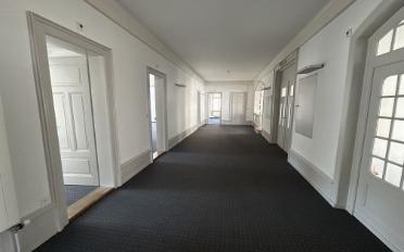 Office - image - 1