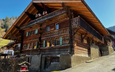 Chalet 5.5 rooms - image - 1