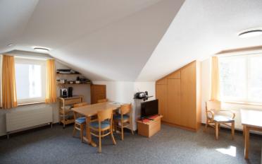Furnished flat 2.5 rooms - image - 3