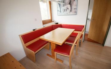 Furnished flat 2.5 rooms - image - 3
