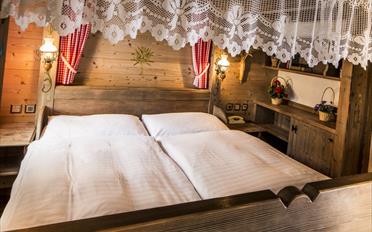 Hotel - image - 10