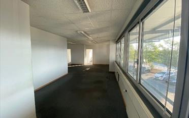 Office - image - 6