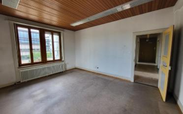 Office - image - 10
