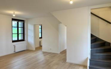 Apartment 4 rooms - image - 2