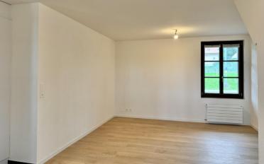 Apartment 4 rooms - image - 3