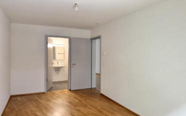 Apartment 4 rooms - image - 4