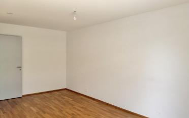 Apartment 4 rooms - image - 7