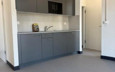 Office - image - 5