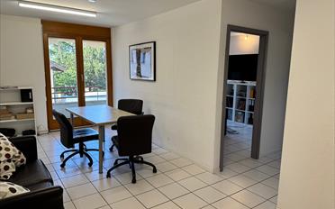 Bureau - image - 2