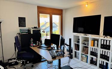 Bureau - image - 1