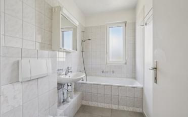 Apartment 4 rooms - image - 7