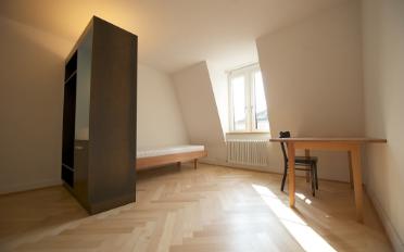 Furnished flat 1 room - image - 4