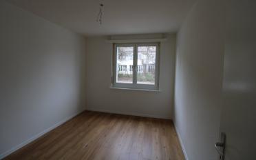 Apartment 4 rooms - image - 3