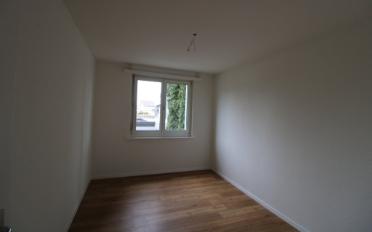 Apartment 4 rooms - image - 4