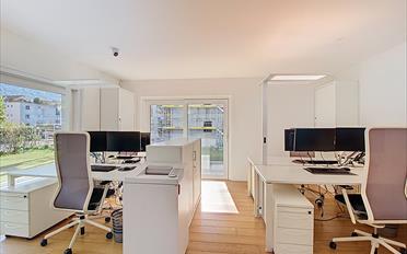 Office - image - 1