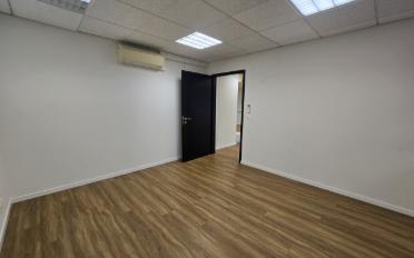 Office - image - 6
