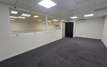 Office - image - 5