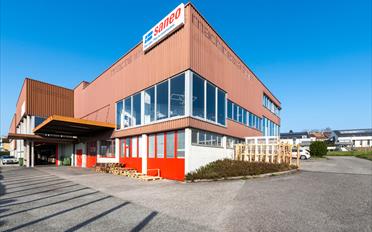 Commercial - image - 7
