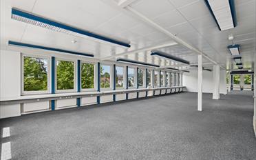 Office - image - 6