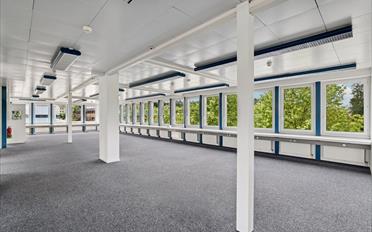 Office - image - 8