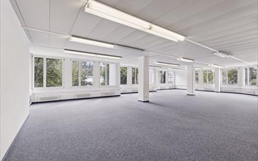 Office - image - 4