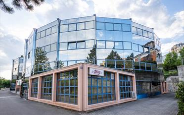 Office - image - 1