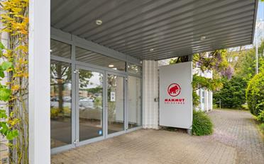Commercial - image - 1