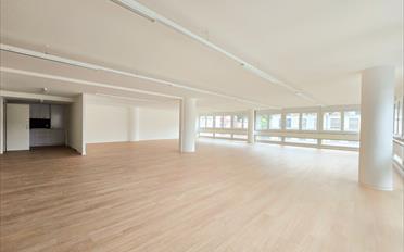 Office - image - 6