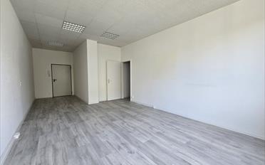Office - image - 8
