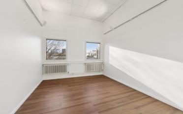 Sports hall - image - 5
