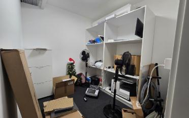 Bureau - image - 13
