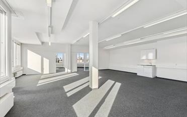 Office - image - 10