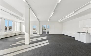 Office - image - 1