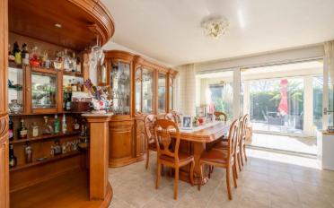 Bifamiliar house - image - 4