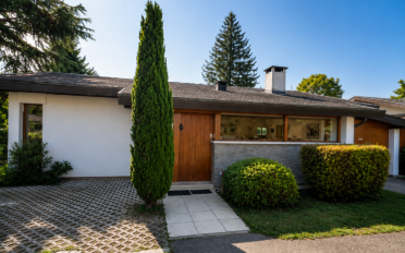 Bifamiliar house - image - 1