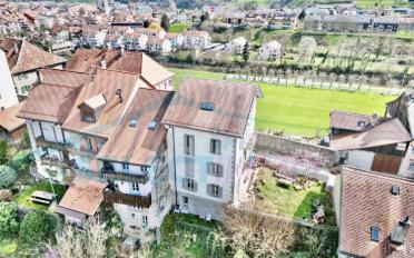 Immeuble résidentiel 11 pièces - image - 13