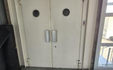 Bureau - image - 10