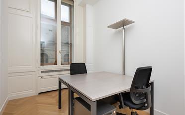 Bureau - image - 3