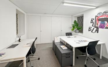 Office - image - 1
