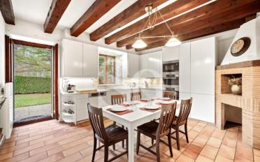 Single house 10 rooms - image - 4