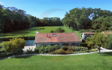 Château 20 pièces - image - 3